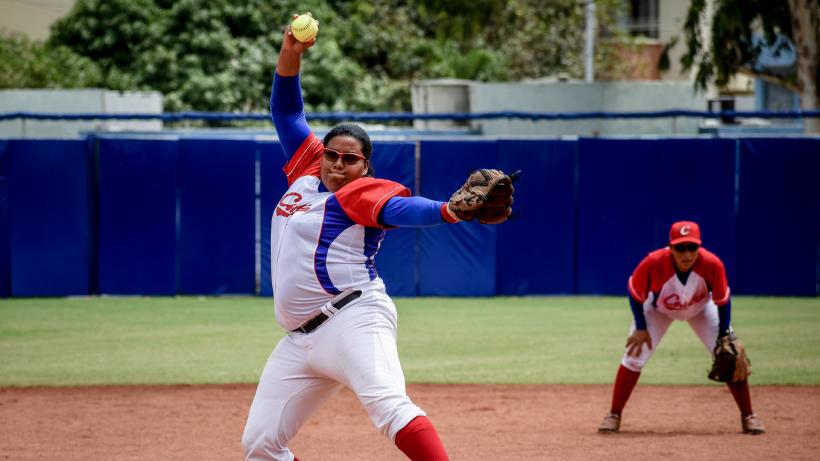 Anisley López, softbol
