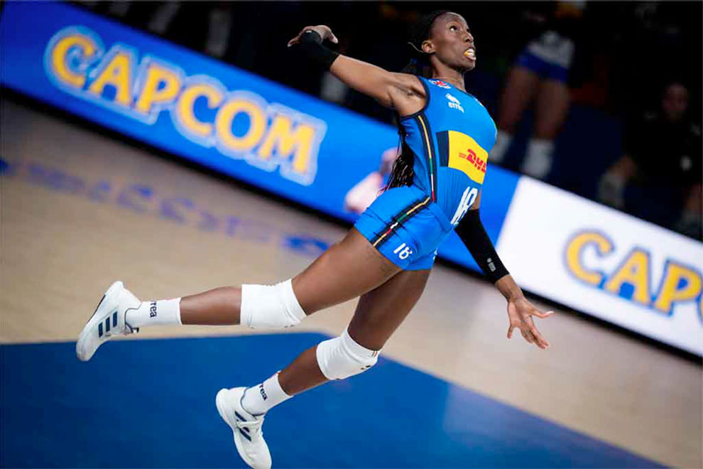 Paola Egonu, líder del equipo italiano de voleibol femenino.