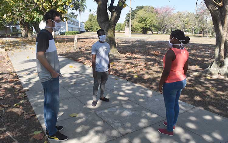 Estudiantes extranjeros de la UCLV