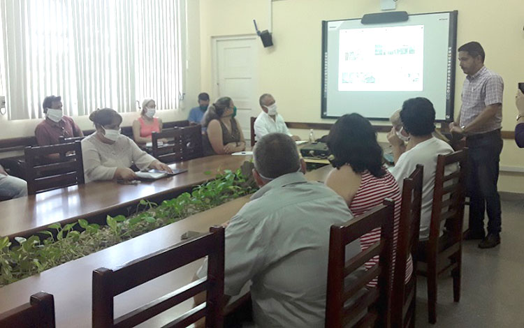 Encuentro del ministro de Educación Superior de Cuba con científicos de la Universidad Central «Marta Abreu » de Las Villas, Encuentro del ministro de Educación Superior de Cuba con científicos de la Universidad Central «Marta Abreu » de Las Villas,