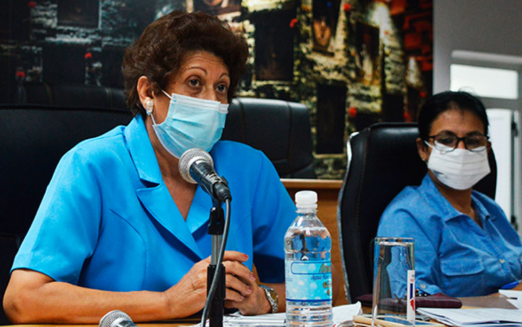 MInistra de Educación de Cuba, Ana Elsa Velázquez Cobiella.