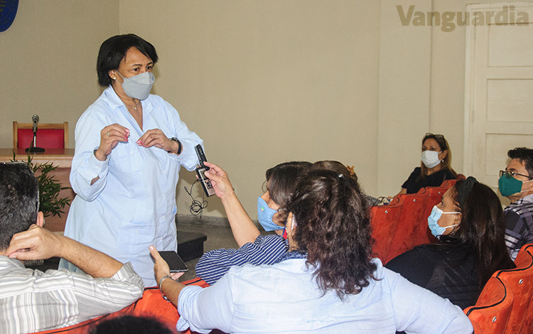 Encuentro de autoridades docentes de las universidades de La Habana y la UCLV.