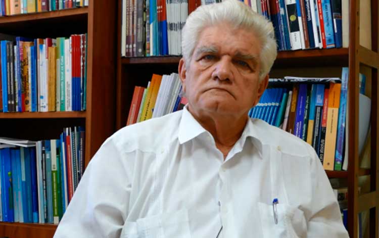 Dr. C. José Luis García Cuevas 