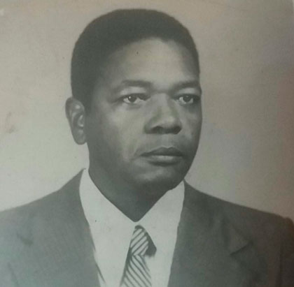 Agripino Cruz, el educador villaclareño que custodió los restos del maestro alfabetizador Conrado Benítez. Agripino Cruz, el educador villaclareño que custodió los restos del maestro alfabetizador Conrado Benítez.