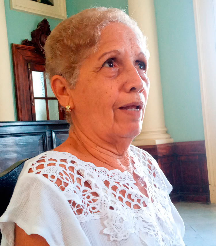Iliana ílvarez Pacheco, alfabetizadora y maestra. Iliana ílvarez Pacheco, alfabetizadora y maestra.