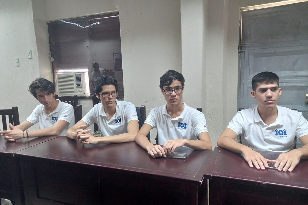 Estudiantes premiados en la Olimpiada Iberoamericana de Informática