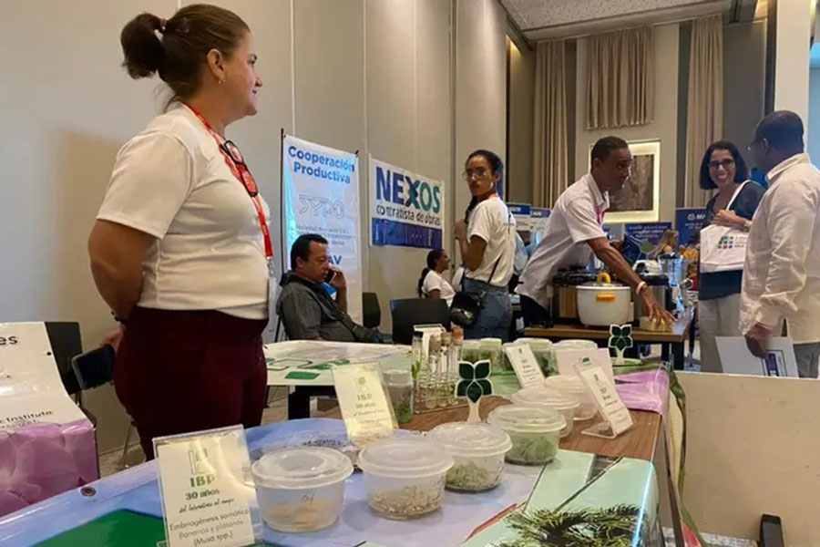 Empresas del territorio muestran sus producciones.