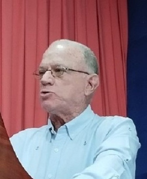 Dr. C. Carlos Cristóbal Martínez Martínez.