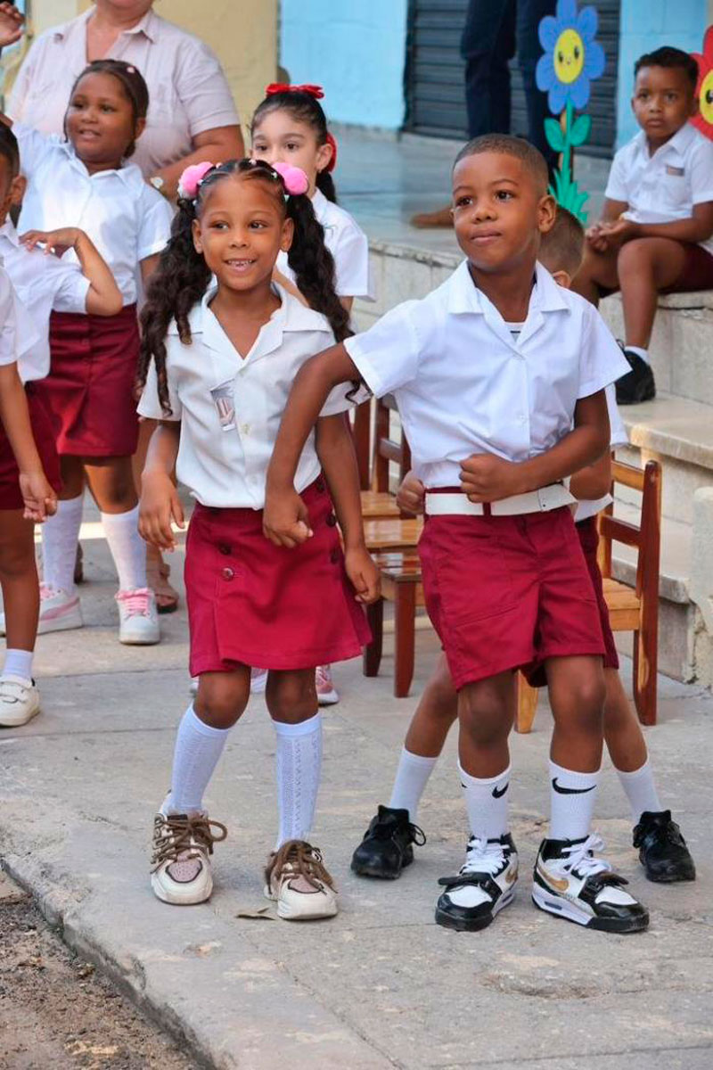 Niños de primaria.