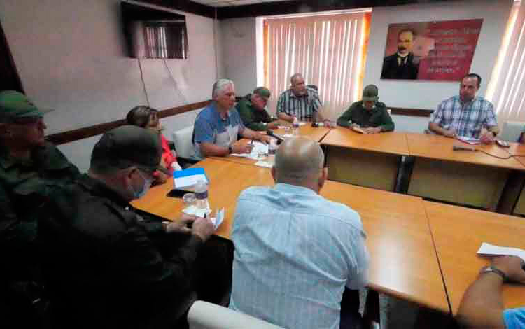 Conferencia presidida por Miguel Díaz-Canel Bermúdez en Matanzas, para la actualización sobre el incendio en la Base de Supertanqueros de Matanzas. Conferencia presidida por Miguel Díaz-Canel Bermúdez en Matanzas, para la actualización sobre el incendio en la Base de Supertanqueros de Matanzas.