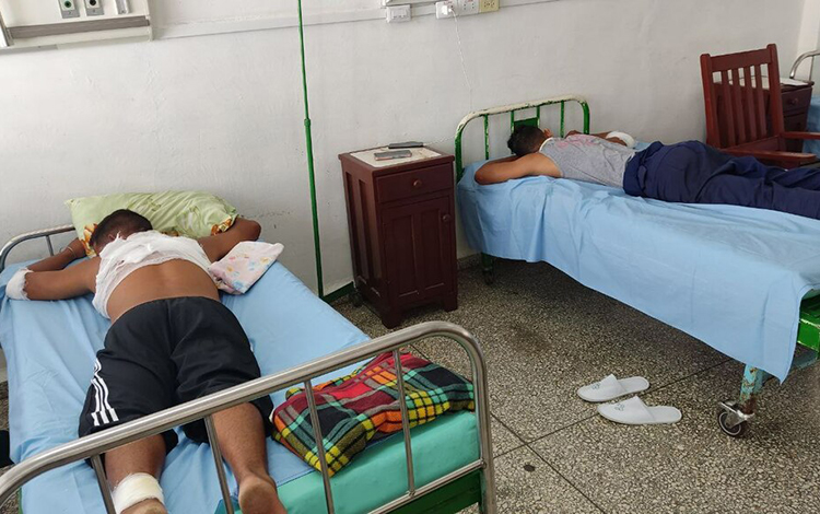 Lesionados en el accidente de la base de supertanqueros de Matanzas, Cuba.