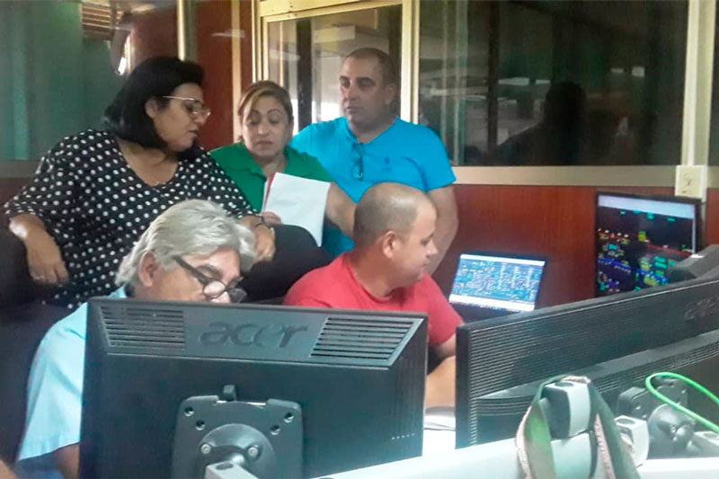 Primera secretaria del PCC y la gobernadora de Villa Clara visitan el Despacho de Carga de la provincia.