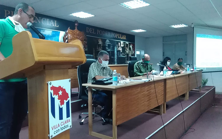 Presidencia de la sesión del Gobierno de Villa Clara, el 21 de mayo de 2020.