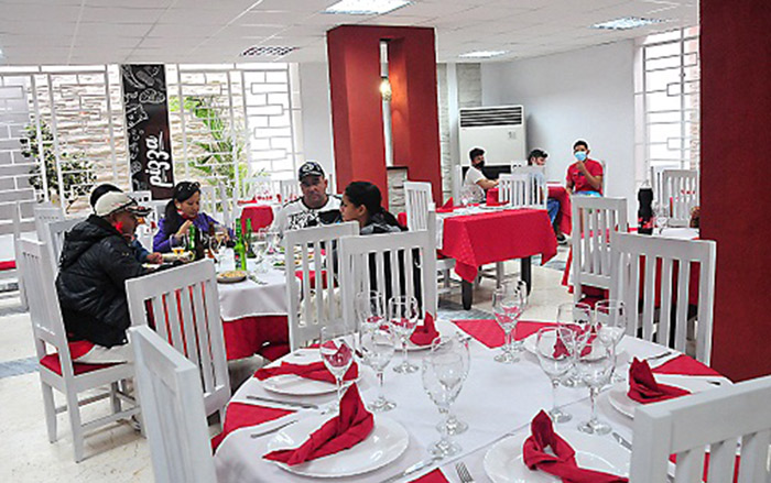 Pizzería del complejo Arcoíris.