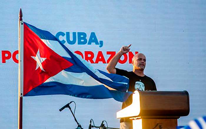 Coordinador nacional de los Comités de Defensa de la Revolución, Gerardo Hernández Nordelo, habla en el acto de apoyo a la Revolución, La Habana, 17 de julio de 2021. Coordinador nacional de los Comités de Defensa de la Revolución, Gerardo Hernández Nordelo, habla en el acto de apoyo a la Revolución, La Habana, 17 de julio de 2021.