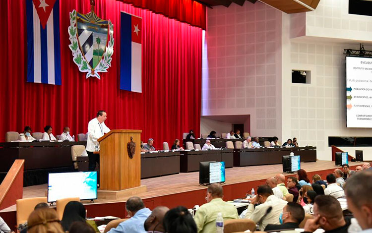 Ministro de Salud rinde cuentas ante la Asamblea Nacional. Ministro de Salud rinde cuentas ante la Asamblea Nacional.