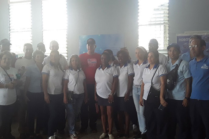Presidente en el Palacio de la Computación