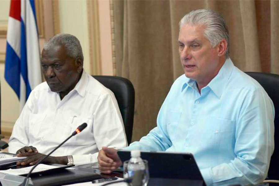 Esteban Lazo, presidente del Consejo de Estado, y Miguel Díaz-Canel, presidente de la República de Cuba.