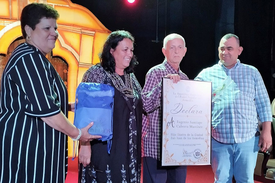 Eugenio Cabrera, Hijo Ilustre.