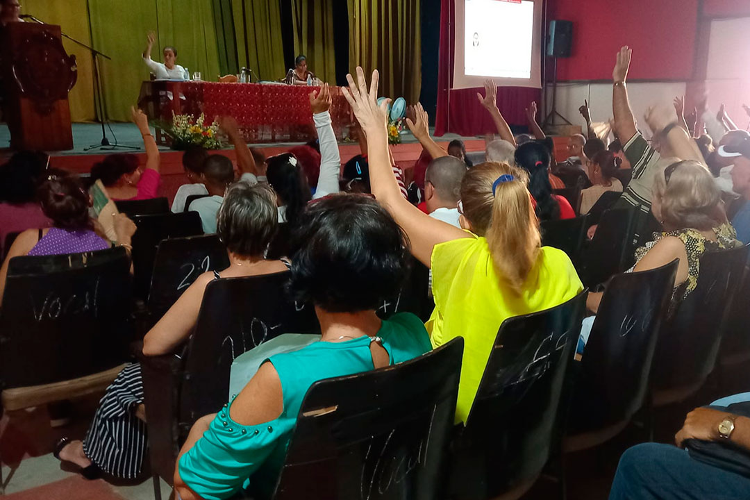 Asamblea Municipal del Poder Popular en Santo Domingo aprueba la propuesta.