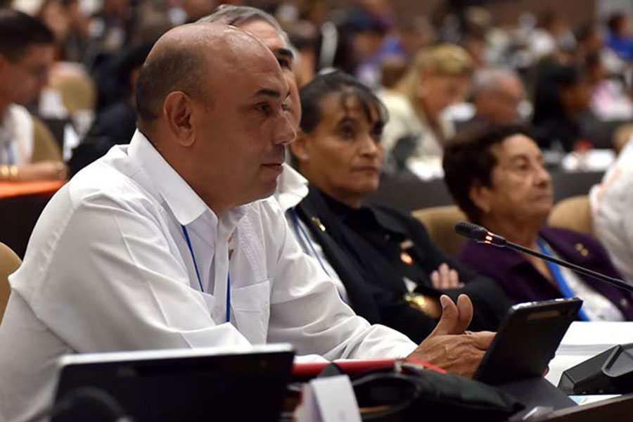 Alberto López Díaz. ministro de la Industria Alimentaria.