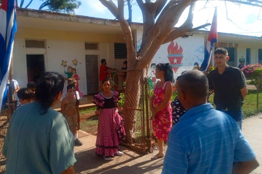 remedios-visita-escuela Otra jornada junto a los villaclareños