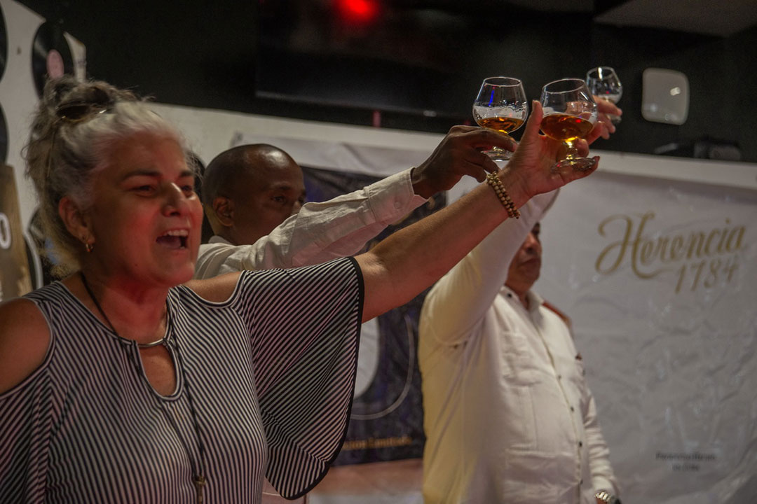 Brindis por Remedios.