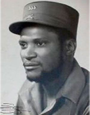 Pablo Rivalta, capitán del Ejército Rebelde. Pablo Rivalta, capitán del Ejército Rebelde.