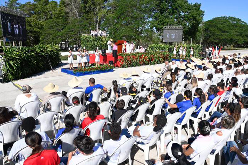 Acto por el aniversario 130 de la caída en combate de José Martí, en Dos Ríos, Granma.
