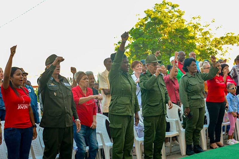 Presidencia del acto por el aniversario 69 del alzamiento armado del 30 de noviembre de 1956 en Santiago de Cuba.