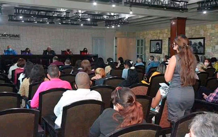 Reunión de balance de la dirección de Justicia en Villa Clara. Reunión de balance de la dirección de Justicia en Villa Clara.