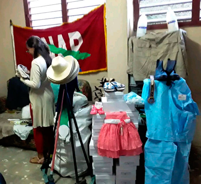 Confecciones textiles y útiles del hogar donados por campesinos de Villa Clara para Pinar del Río Confecciones textiles y útiles del hogar donados por campesinos de Villa Clara para Pinar del Río