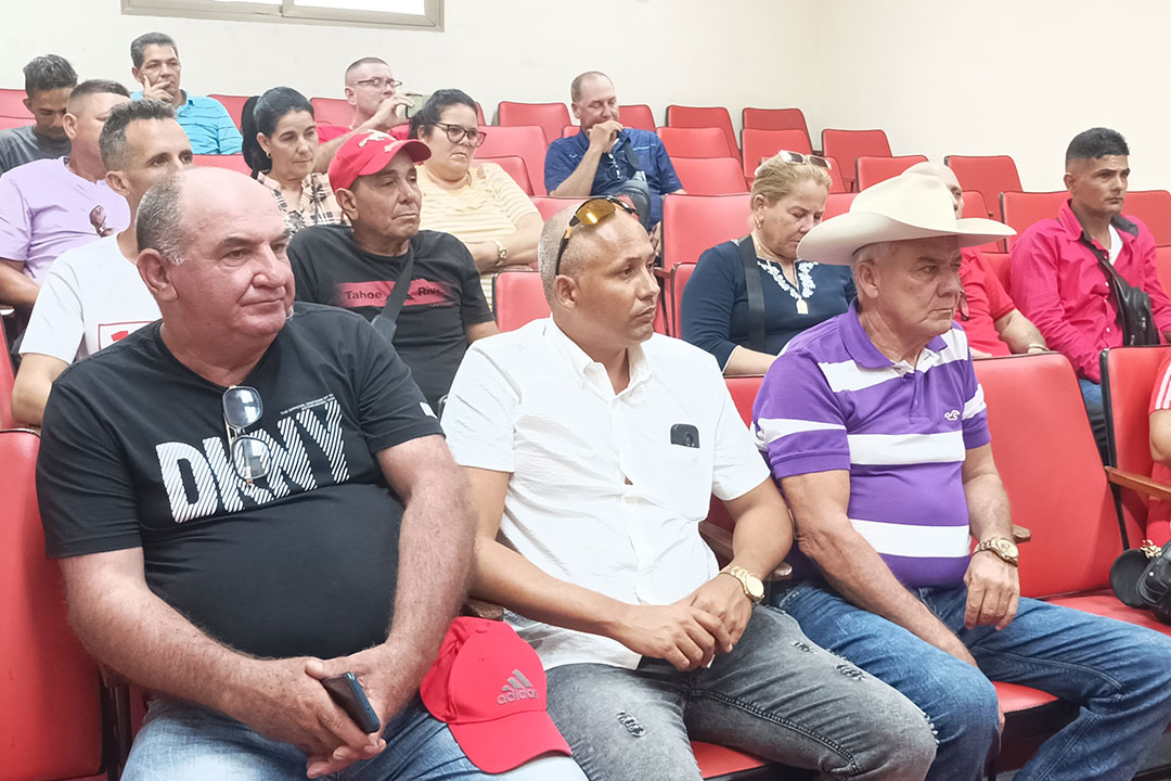Delegados de Villa Clara al 13 Congreso de la ANAP.