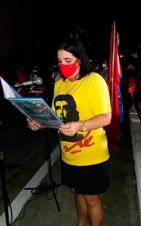 «Los Fiscales Cubanos somos parte de la obra de la Revolución », expresó Lisnay Mederos Torres en sus palabras de agradecimiento porel Premio del Barrio. «Los Fiscales Cubanos somos parte de la obra de la Revolución », expresó Lisnay Mederos Torres en sus palabras de agradecimiento porel Premio del Barrio.
