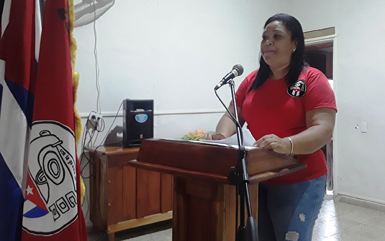 Katiuska Mildestein, coordinadora provincial de los CDR. Katiuska Mildestein, coordinadora provincial de los CDR.