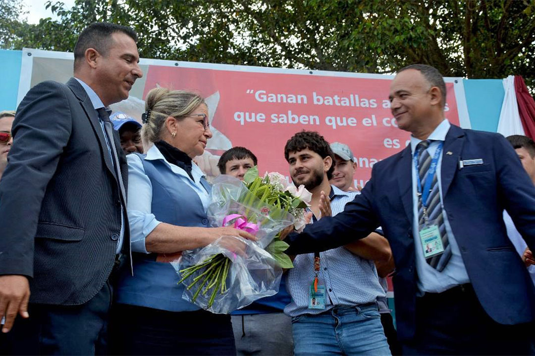 Reconocimiento a Berta Rodríguez por su próxima jubilación.