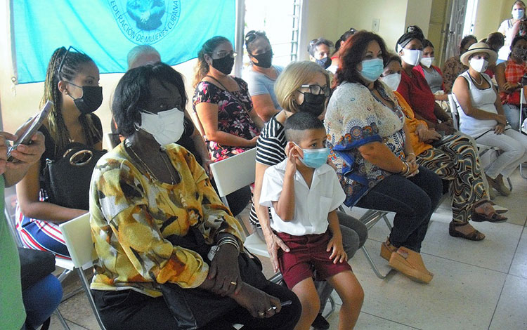 Mujeres villaclareñas reconocidas en ocasión del 8 de Marzo.