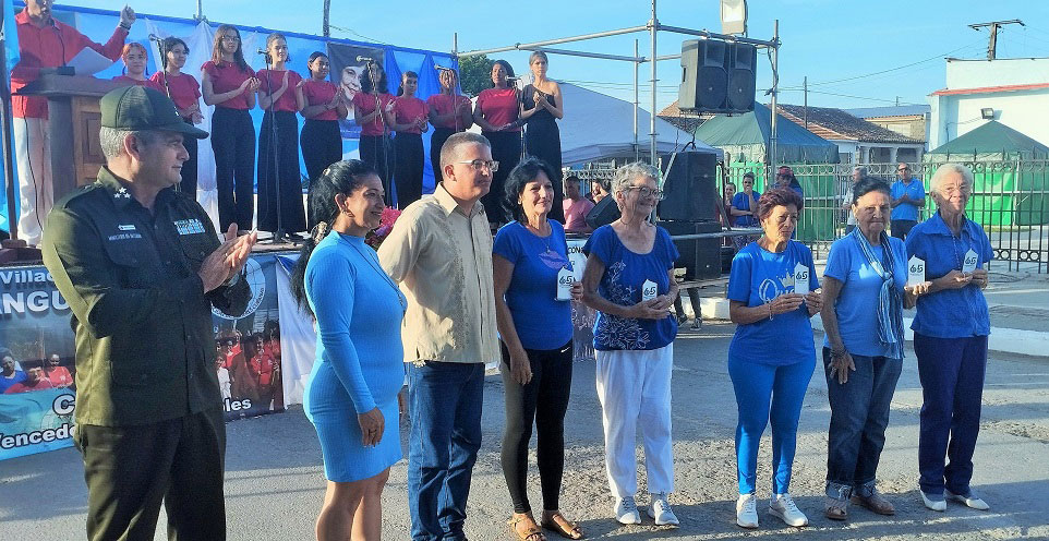 Bloques destacados de Camajuaní en la emulación provincial de la FMC.