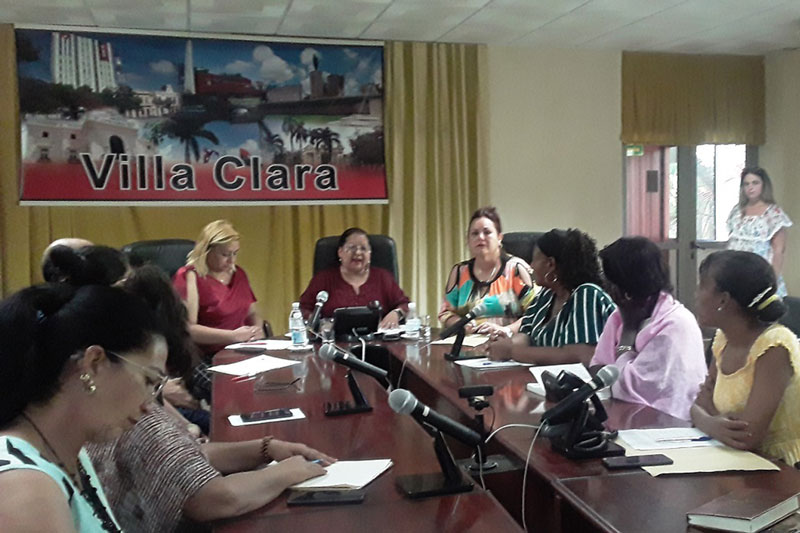 Pleno de la FMC en Villa Clara.