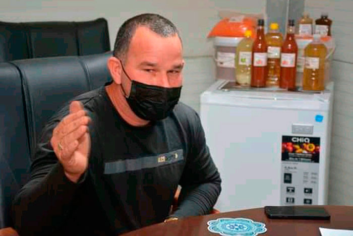 Maikel Infante, fundador de la minindustria Cubanacán. Maikel Infante, fundador de la minindustria Cubanacán.