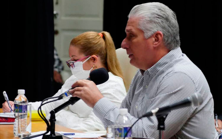 Asiste Miguel Díaz-Canel a la Asamblea de Balance del Partido en Santa Clara.