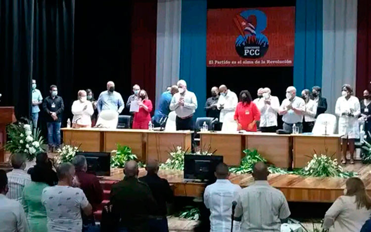 Inicio de la Asamblea de Balance del Partido en Santa Clara, con la presencia de Miguel Díaz-Canel Bermúdez, primer secretario del Comité Central del PCC. Inicio de la Asamblea de Balance del Partido en Santa Clara, con la presencia de Miguel Díaz-Canel Bermúdez, primer secretario del Comité Central del PCC.