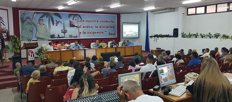 Pleno del Buró Provincial del PCC. Pleno del Buró Provincial del PCC.