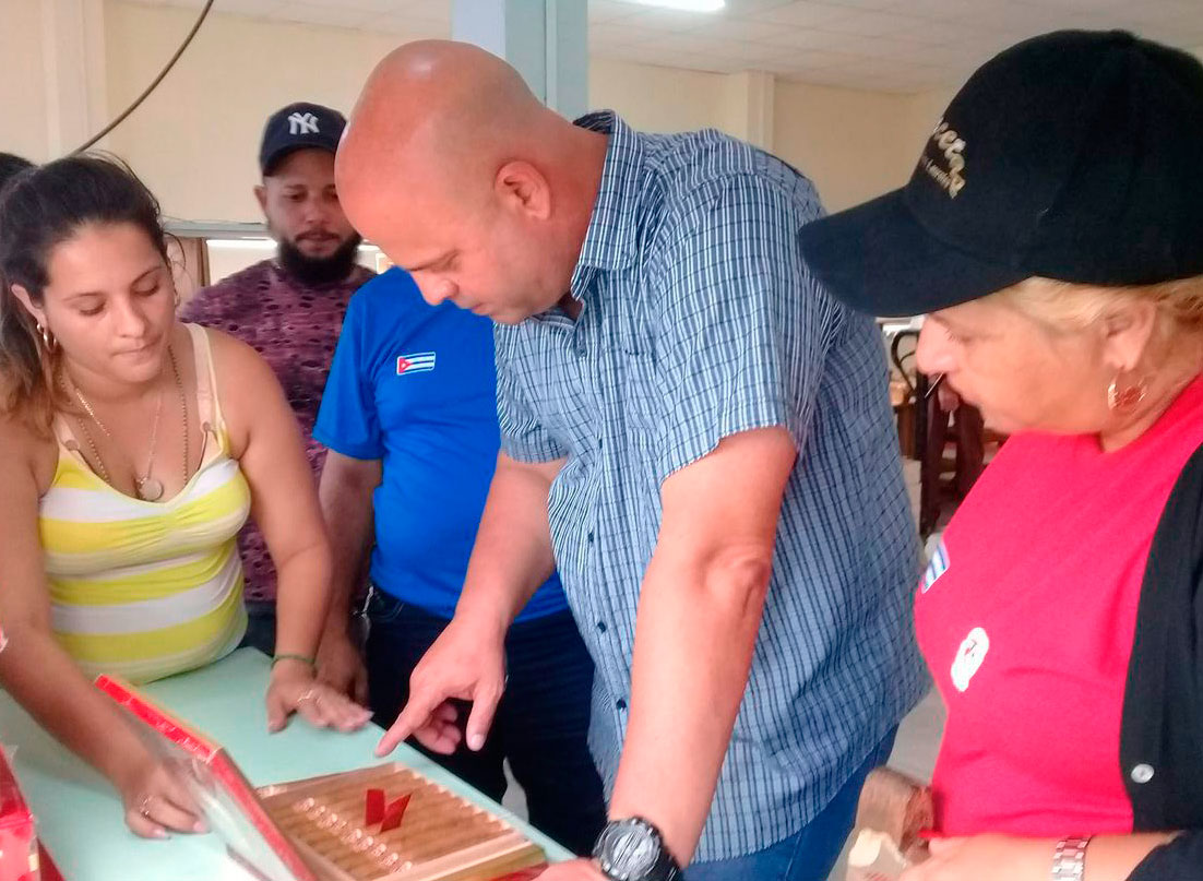 Osnay Miguel Colina, primer secretario del PCC en Villa Clara.