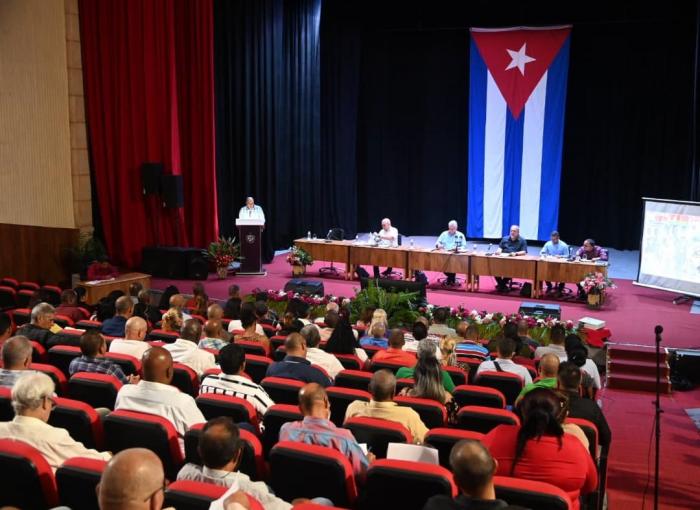 Visita al municipio especial Isla de la Juventud Foto: @PresidenciaCuba 