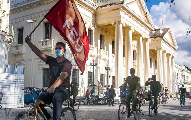 Ciclocaravana en honor al Che.