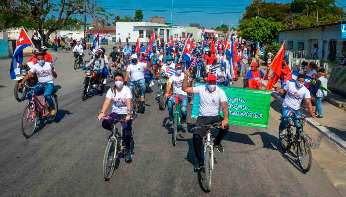 Caravana contra el bloqueo en la ciudad cubana de Las Tunas. Caravana contra el bloqueo en la ciudad cubana de Las Tunas.