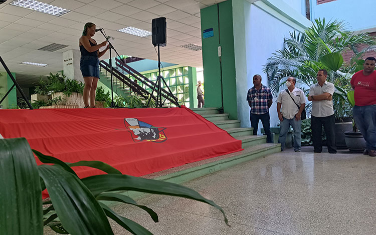 Recibimiento a jóvenes que participan en el campamento de verano, en la Universidad de Ciencias Médicas de Villa Clara. Recibimiento a jóvenes que participan en el campamento de verano, en la Universidad de Ciencias Médicas de Villa Clara.