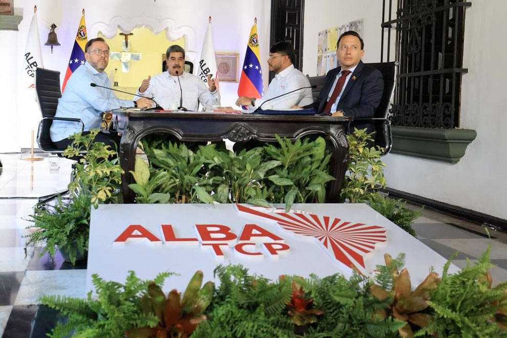  XIII Cumbre Extraordinaria de Jefes de Estado y de Gobierno del ALBA-TCP, moderada desde Venezuela.