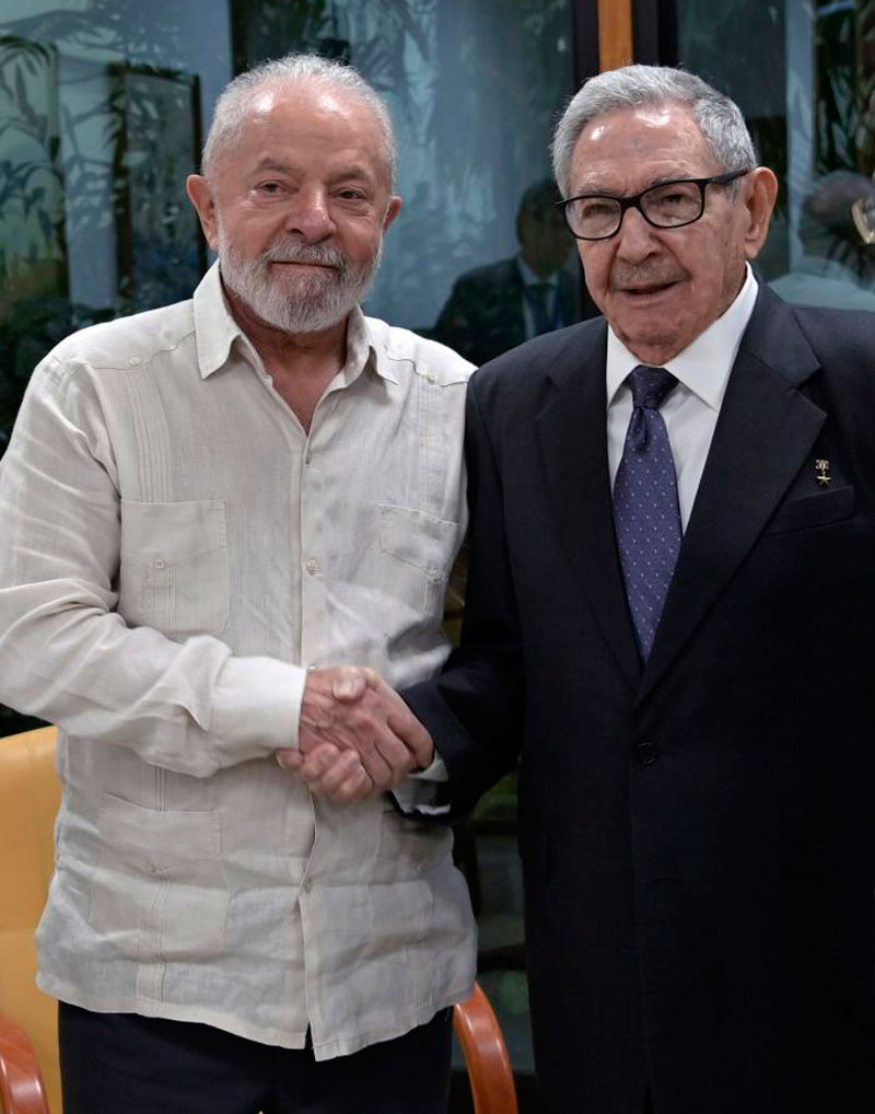 Raúl Castro Ruz y el presidente brasileño Luiz Inácio Lula Da Silva.